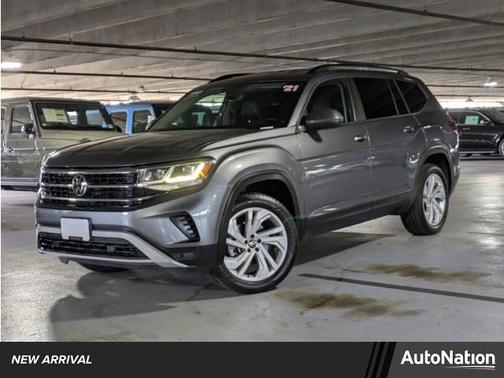 2021 Volkswagen Atlas 3.6L SE w/Technology