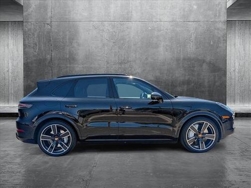 2020 Porsche Cayenne Turbo