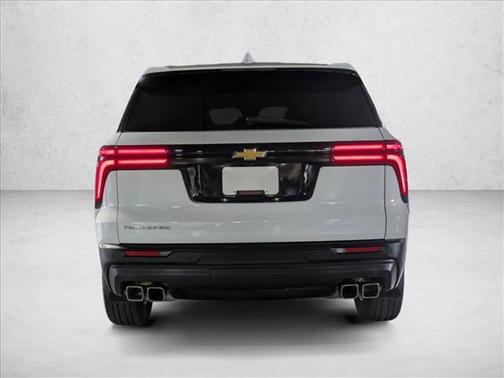 2024 Chevrolet Traverse LS