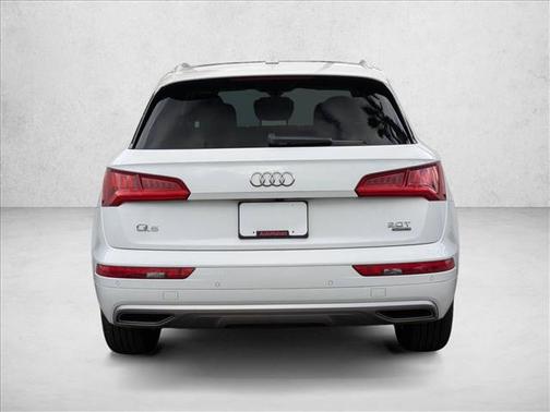 2018 Audi Q5 2.0T Premium Plus