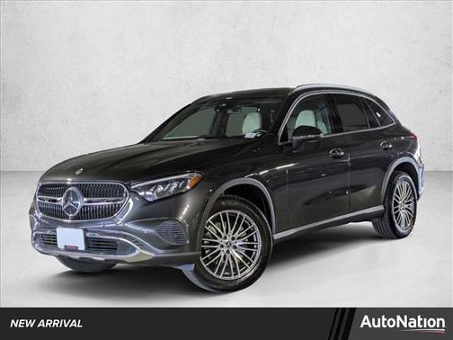 2025 Mercedes-Benz GLC 300 Base