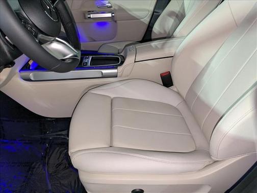 2025 Mercedes-Benz GLB 250 Base