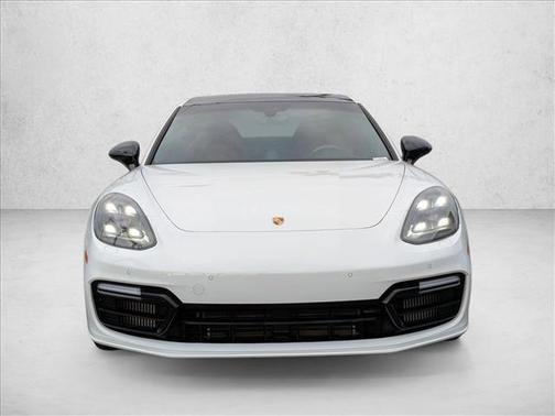 2019 Porsche Panamera GTS