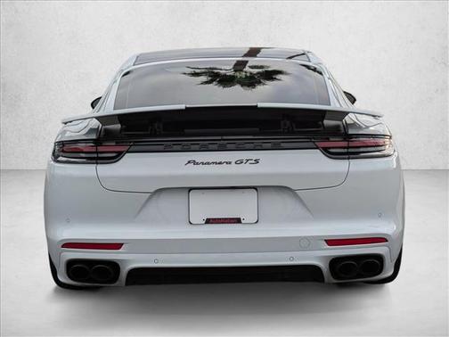 2019 Porsche Panamera GTS