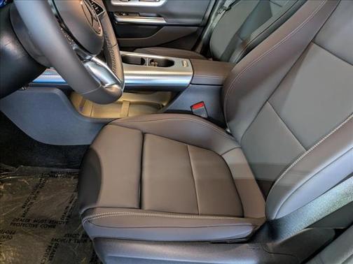 Manufaktur Patagonia Red Metallic 2026 Mercedes-Benz CLA 350 CLA 350