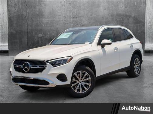 2025 Mercedes-Benz GLC 300 Base