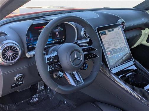 2025 Mercedes-Benz AMG SL 63 Base