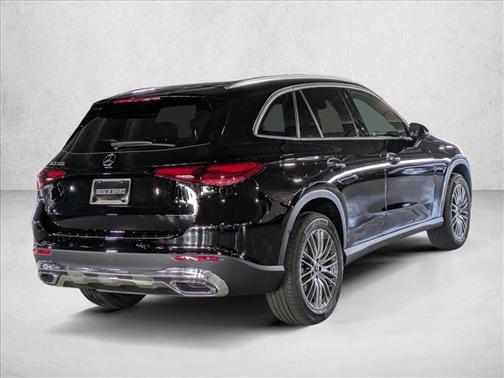 2026 Mercedes-Benz GLC 300 Base