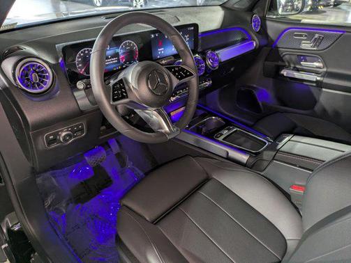 2025 Mercedes-Benz GLB 250 Base