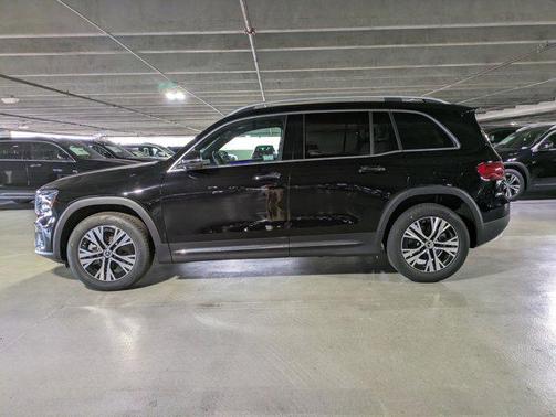 2025 Mercedes-Benz GLB 250 Base