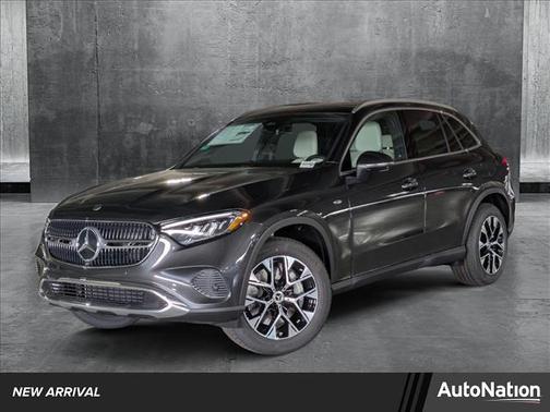 2025 Mercedes-Benz GLC 350e Base