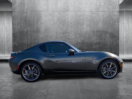 2022 Mazda MX-5 Miata RF Grand Touring