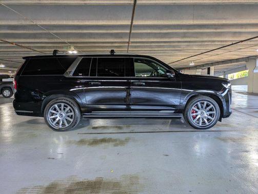 2023 Cadillac Escalade ESV Premium Luxury Platinum