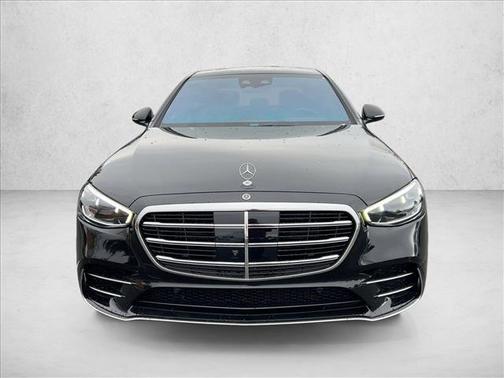 Obsidian Black Metallic 2026 Mercedes-Benz S-Class 4MATIC