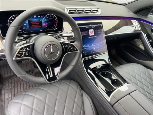 Obsidian Black Metallic 2026 Mercedes-Benz S-Class 4MATIC
