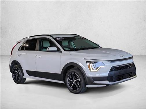 2024 Kia Niro EX