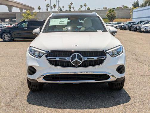 2025 Mercedes-Benz GLC 350e Base