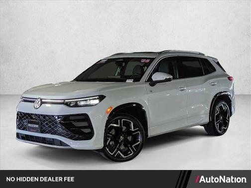 Opal White Pearl 2025 Volkswagen Tiguan 2.0T SEL R-Line 4MOTION