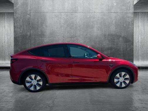 2024 Tesla Model Y Long Range Dual Motor All-Wheel Drive