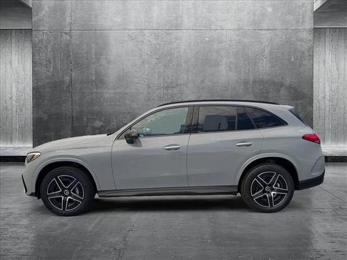 2025 Mercedes-Benz GLC 300 Base