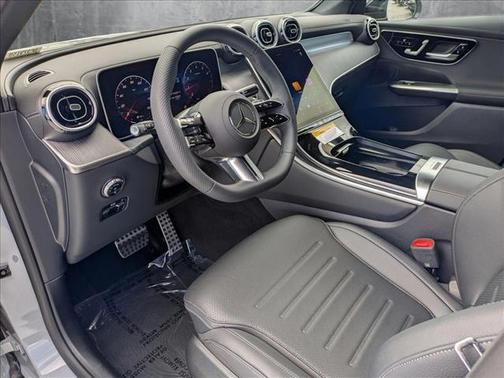 2025 Mercedes-Benz GLC 300 Base