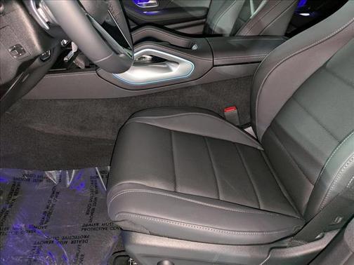 2026 Mercedes-Benz GLS 450 4MATIC