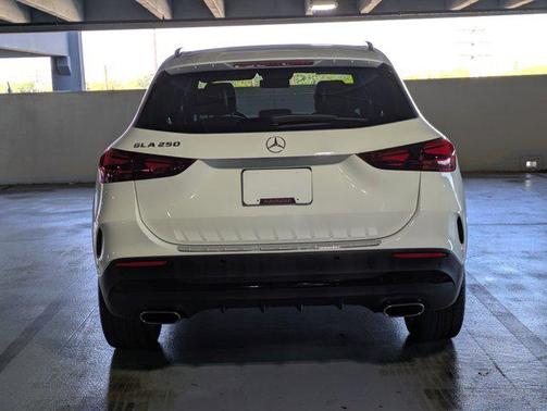 2024 Mercedes-Benz GLA 250 Base