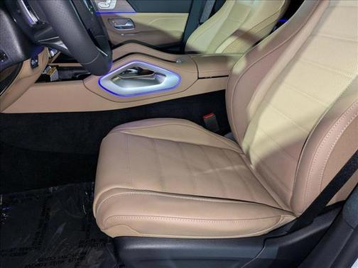 2025 Mercedes-Benz GLS 580 4MATIC