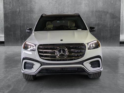 2025 Mercedes-Benz GLS 580 4MATIC
