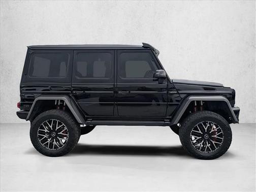 Obsidian Black Metallic 2017 Mercedes-Benz G 550 4x4 Squared Base