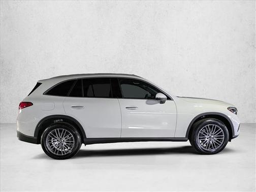 2025 Mercedes-Benz GLC 300 4MATIC