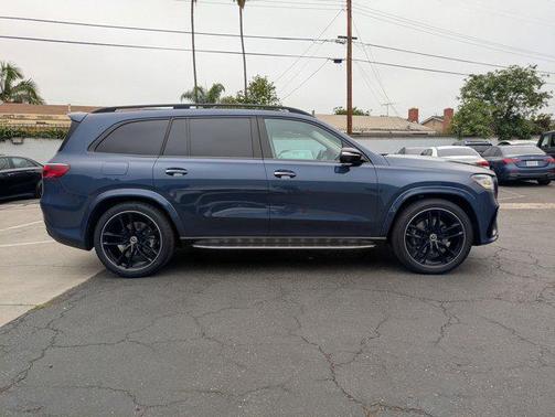 2024 Mercedes-Benz GLS 450 4MATIC