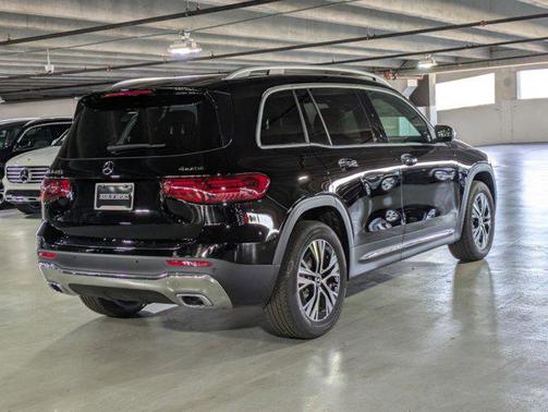 2025 Mercedes-Benz GLB 250 4MATIC