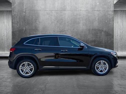2022 Mercedes-Benz GLA 250 Base