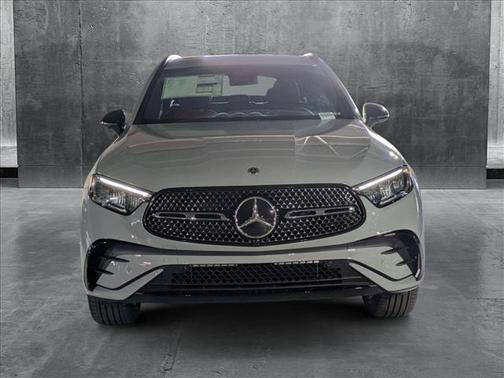 2025 Mercedes-Benz GLC 300 Base