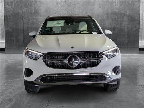 2025 Mercedes-Benz GLC 350e Base