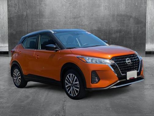 2023 Nissan Kicks SV