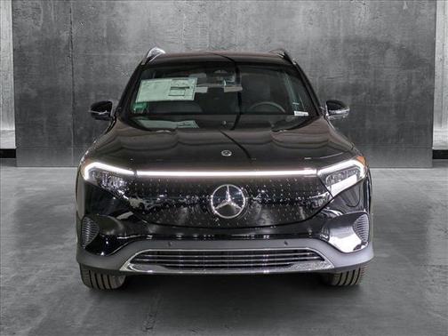 2025 Mercedes-Benz EQB 250 Base