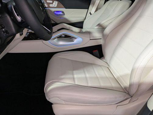 2026 Mercedes-Benz GLS 580 4MATIC