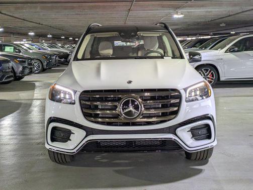 2026 Mercedes-Benz GLS 580 4MATIC
