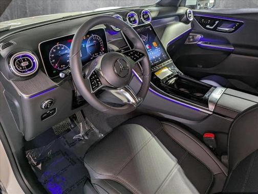 2025 Mercedes-Benz GLC 350e Base