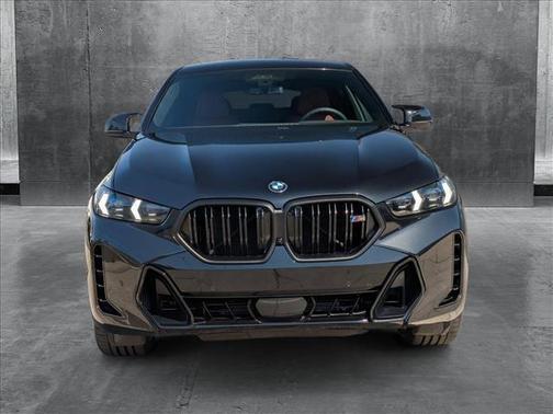 2025 BMW X6 M60i
