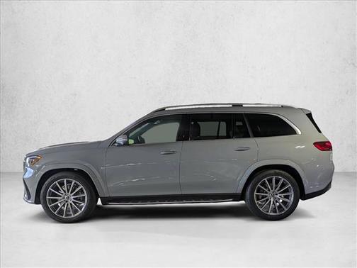 MANUFAKTUR Alpine Grey 2026 Mercedes-Benz GLS 580 4MATIC