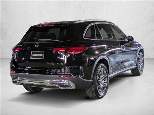 2026 Mercedes-Benz GLC 300 Base