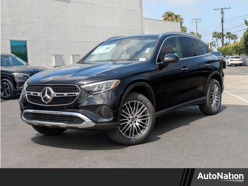 2025 Mercedes-Benz GLC 300 4MATIC