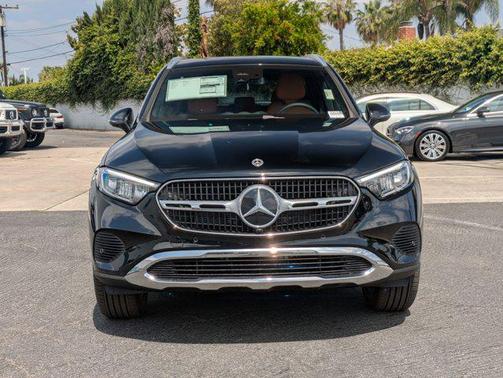 2025 Mercedes-Benz GLC 300 4MATIC