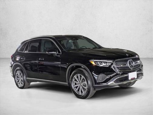 2025 Mercedes-Benz GLC 300 Base