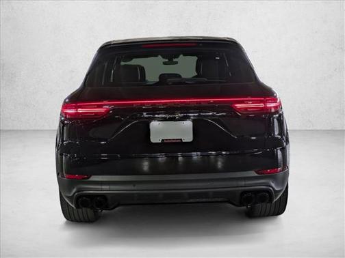 2023 Porsche Cayenne Platinum Edition