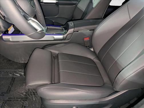 2026 Mercedes-Benz GLB 250 Base