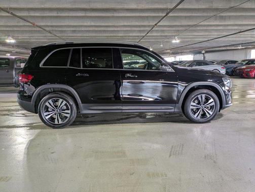 2025 Mercedes-Benz GLB 250 Base